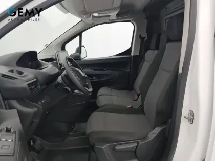 Photo 8 Peugeot Partner  FOURGON STANDARD 650 KG BLUEHDI 100 S&S BVM6