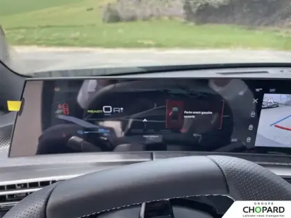 Photo 16 Peugeot 3008  Electrique 210 ch 73 kWh