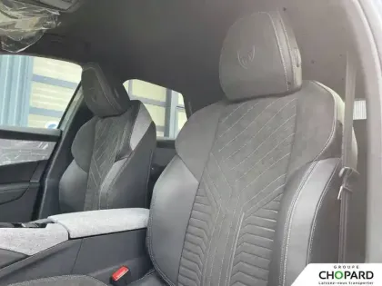 Photo 10 Peugeot 3008  Electrique 210 ch 73 kWh