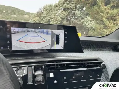 Photo 14 Peugeot 3008  Electrique 210 ch 73 kWh