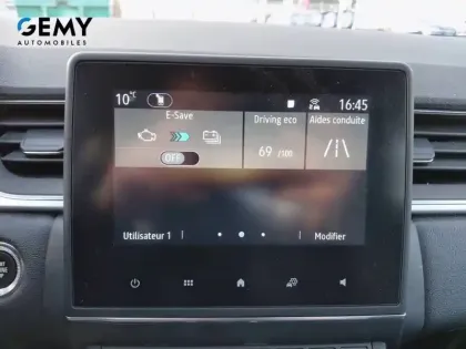 Photo 21 Renault Captur  E-Tech full hybrid 145