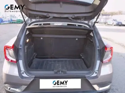 Photo 63 Renault Captur  E-Tech full hybrid 145