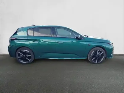 Photo 47 Peugeot 308  Electrique 55 kWh 156ch