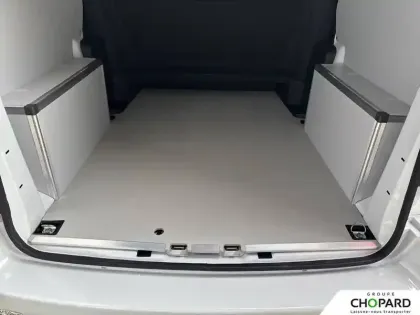 Photo 7 Peugeot Expert  CA FIXE M DIESEL 180 CH AUTOMATIQUE