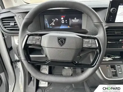 Photo 15 Peugeot Expert  CA FIXE M DIESEL 180 CH AUTOMATIQUE