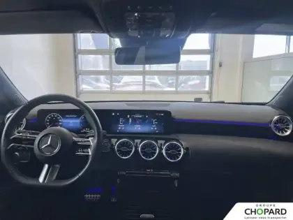 Photo 11 Mercedes Classe A  250 e Hybrid EQ 8G-DCT