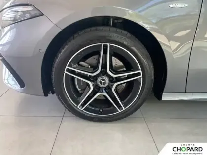 Photo 22 Mercedes Classe A  250 e Hybrid EQ 8G-DCT