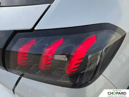 Photo 105 Peugeot 208  Electrique 50 kWh 136ch