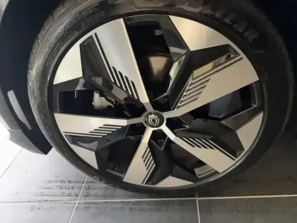 Photo 8 Renault Megane  E-Tech EV40 130ch standard charge