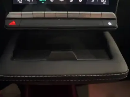 Photo 41 Renault Megane  E-Tech EV40 130ch standard charge