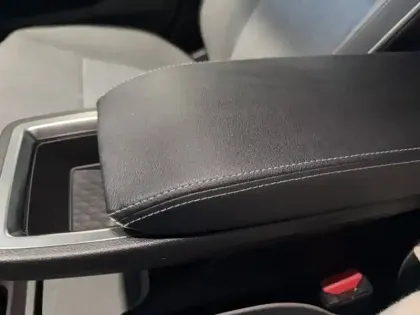 Photo 44 Renault Megane  E-Tech EV40 130ch standard charge