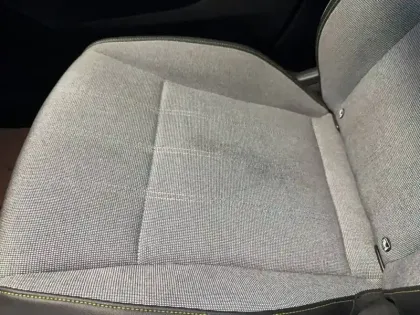 Photo 46 Renault Megane  E-Tech EV40 130ch standard charge