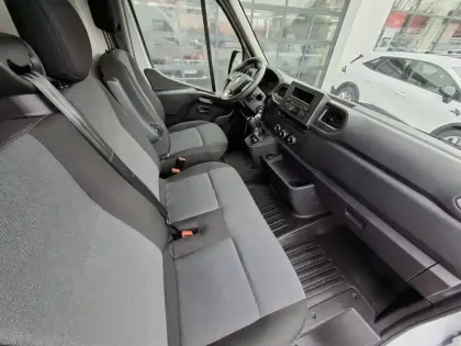 Photo 54 Renault Master  FGN TRAC F3500 L2H2 BLUE DCI 135