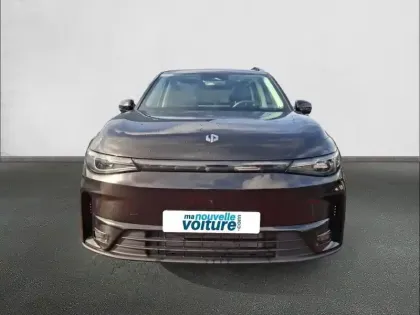 Photo 34 Leapmotor C10  REEV 28.4 kWh - 158 kW