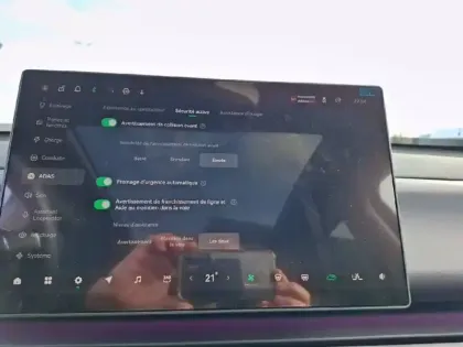 Photo 20 Leapmotor C10  REEV 28.4 kWh - 158 kW