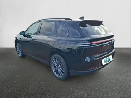 Photo 39 Leapmotor C10  REEV 28.4 kWh - 158 kW