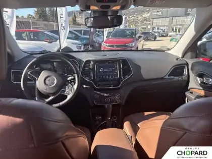 Photo 14 Jeep Cherokee Gén. IV Ph2 Overland 5