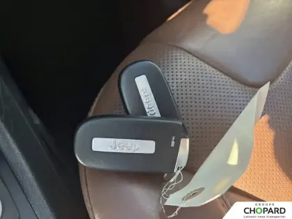 Photo 13 Jeep Cherokee Gén. IV Ph2 Overland 5