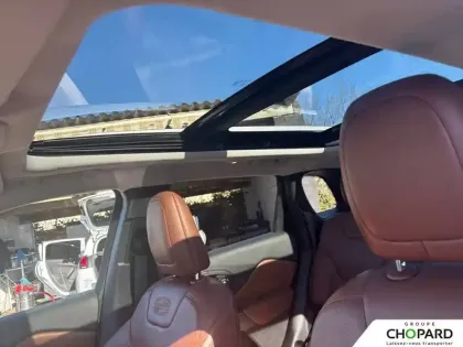 Photo 17 Jeep Cherokee Gén. IV Ph2 Overland 5