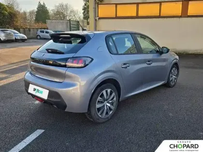 Photo 104 Peugeot 208  PureTech 75 S&S BVM5