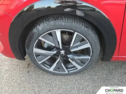 Photo 98 Peugeot 208  PureTech 130 S&S EAT8