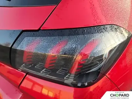 Photo 64 Peugeot 208  PureTech 130 S&S EAT8