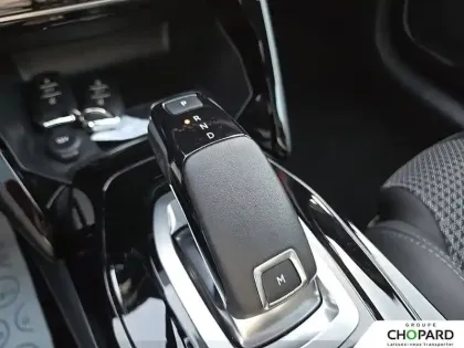 Photo 59 Peugeot 208  PureTech 130 S&S EAT8