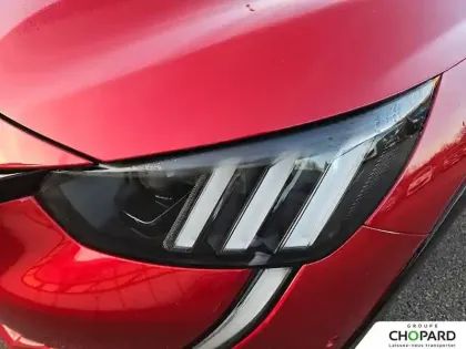 Photo 100 Peugeot 208  PureTech 130 S&S EAT8