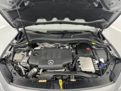 Photo 19 Mercedes GLA  200 d 8G-DCT