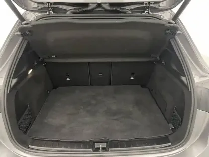 Photo 13 Mercedes GLA  200 d 8G-DCT