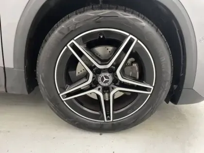 Photo 12 Mercedes GLA  200 d 8G-DCT