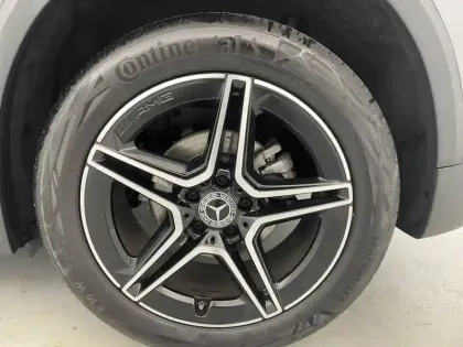 Photo 16 Mercedes GLA  200 d 8G-DCT