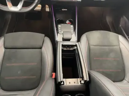 Photo 28 Mercedes GLA  200 d 8G-DCT