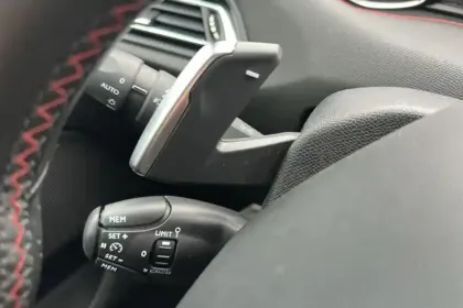 Photo 20 Peugeot 308  1.2 PureTech 130ch S&S EAT6