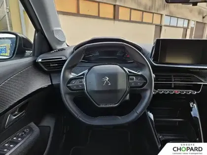 Photo 15 Peugeot 208  Electrique 50 kWh 136ch