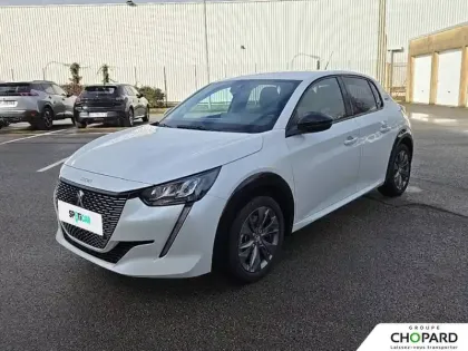 Photo 29 Peugeot 208  Electrique 50 kWh 136ch