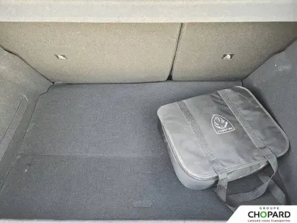 Photo 7 Peugeot 208  Electrique 50 kWh 136ch