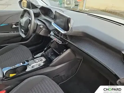 Photo 12 Peugeot 208  Electrique 50 kWh 136ch