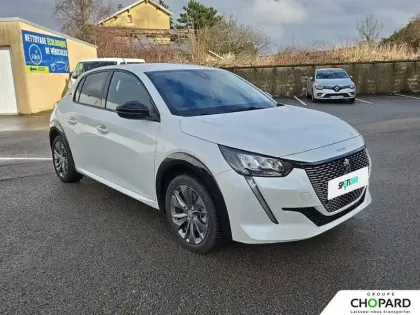 Photo 32 Peugeot 208  Electrique 50 kWh 136ch