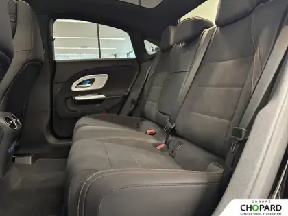 Photo 65 Mercedes CLA  200 8F-eDCT