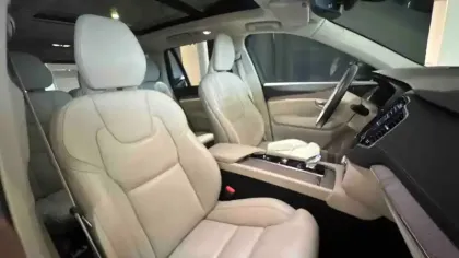Photo 106 Volvo Xc90  Recharge T8 AWD 310+145 ch Geartronic 8 7pl