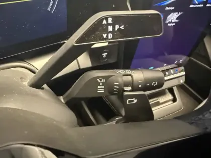 Photo 31 Renault Megane  E-Tech EV60 130ch super charge