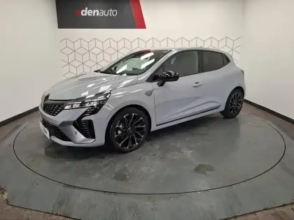 Photo 8 Renault Clio  E-Tech full hybrid 145 ch GSR2