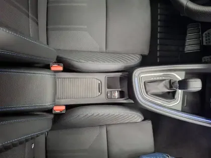 Photo 28 Renault Clio  E-Tech full hybrid 145 ch GSR2