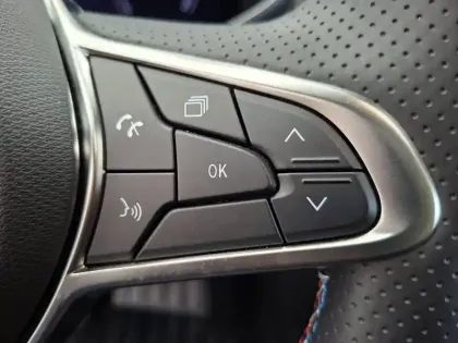 Photo 38 Renault Clio  E-Tech full hybrid 145 ch GSR2