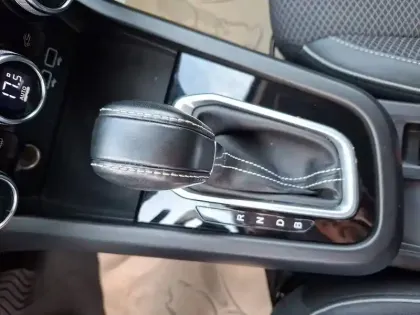 Photo 36 Renault Arkana  E-Tech hybride 145 - 22