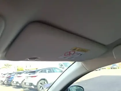 Photo 24 Renault Arkana  E-Tech hybride 145 - 22