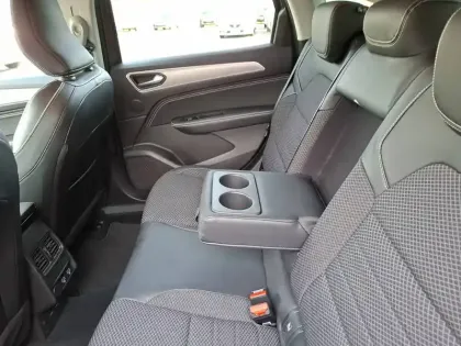 Photo 85 Renault Arkana  E-Tech hybride 145 - 22