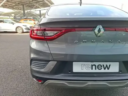 Photo 9 Renault Arkana  E-Tech hybride 145 - 22