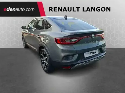 Photo 114 Renault Arkana  E-Tech hybride 145 - 22